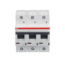 3-napainen K-käyrä 50A, IEC/EN 60947-2: Ue= 240/415VAC Icu=50kA, Ue= 400/690VAC Icu=6kA