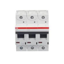 3-napainen C-käyrä 6A, IEC/EN 60947-2: Ue= 240/415VAC Icu=50kA, Ue= 400/690VAC Icu=6kA