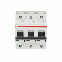 3-napainen K-käyrä 10A, IEC/EN 60947-2: Ue= 240/415VAC Icu=50kA, Ue= 400/690VAC Icu=6kA