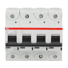 4-napainen C-käyrä 80A, IEC/EN 60947-2: Ue= 240/415VAC Icu=50kA, Ue= 400/690VAC Icu=6kA