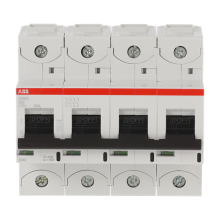 4-napainen B-käyrä 50A, IEC/EN 60947-2: Ue= 240/415VAC Icu=50kA, Ue= 400/690VAC Icu=6kA
